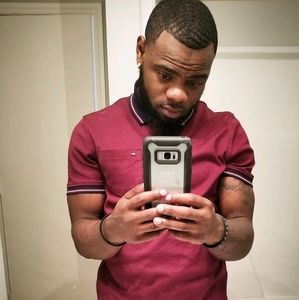 Meet your Posher, Tyerecas